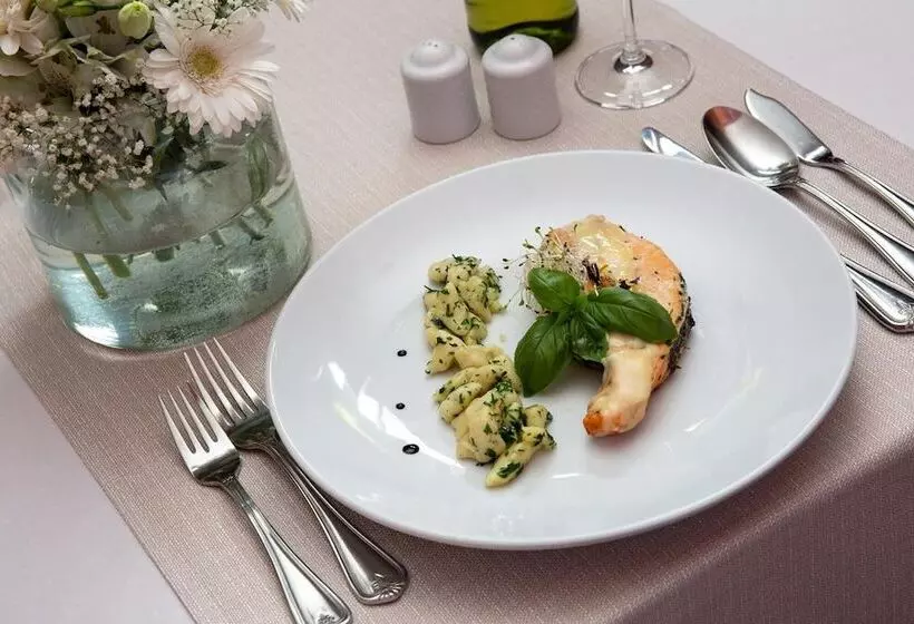 فندق Spa Wieniawa