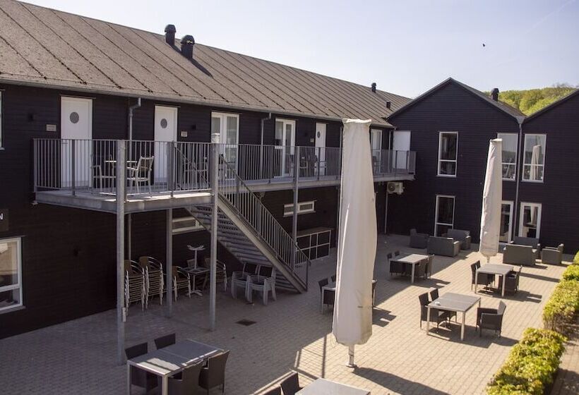 בית מלון כפרי Strandtangen