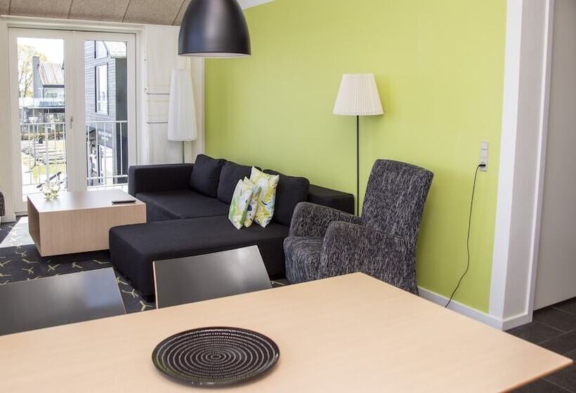 בית מלון כפרי Strandtangen