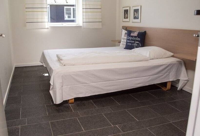 בית מלון כפרי Strandtangen