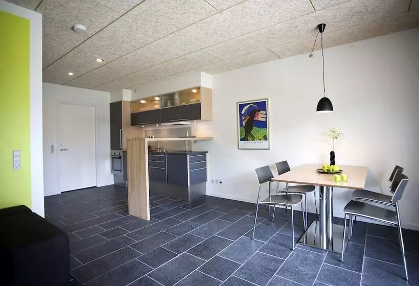 ホテル Strandtangen