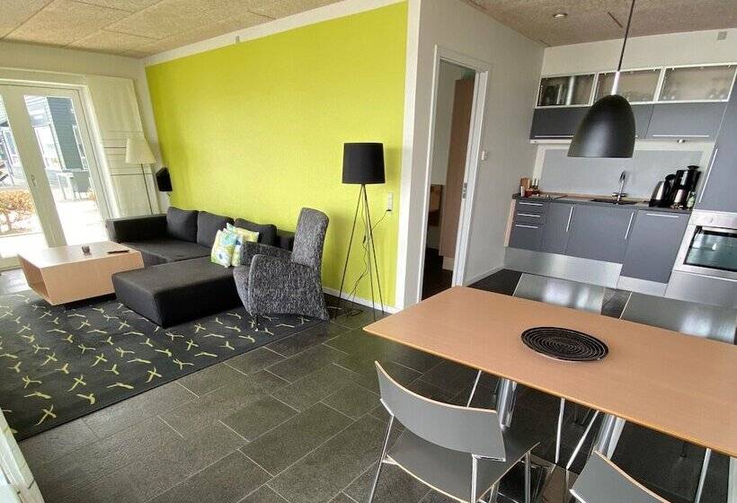 בית מלון כפרי Strandtangen