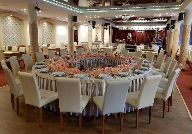 ホテル Trzy światy Spa & Wellness Rajska Wyspa