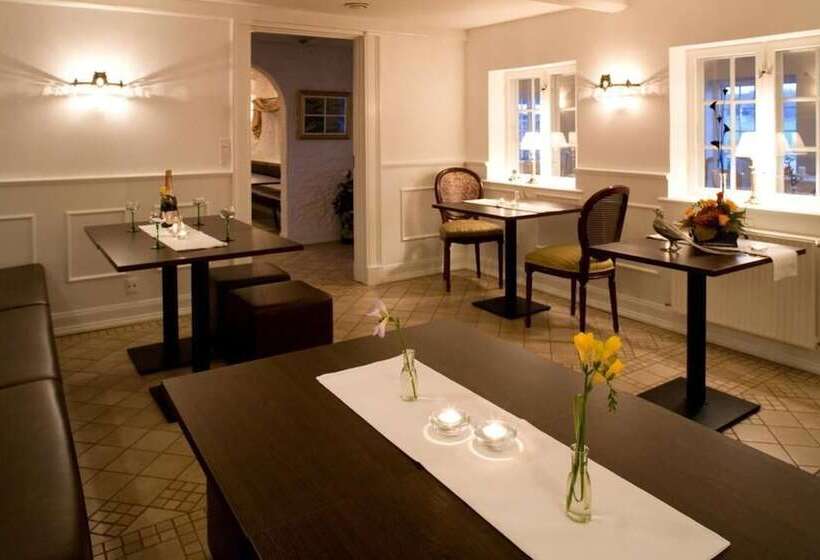 فندق Tyrstrup Kro