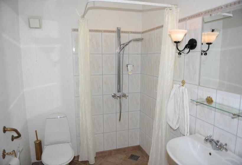 فندق Tyrstrup Kro