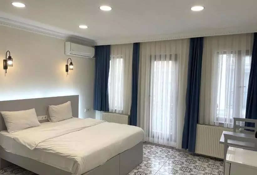 Royal Pera Taksim