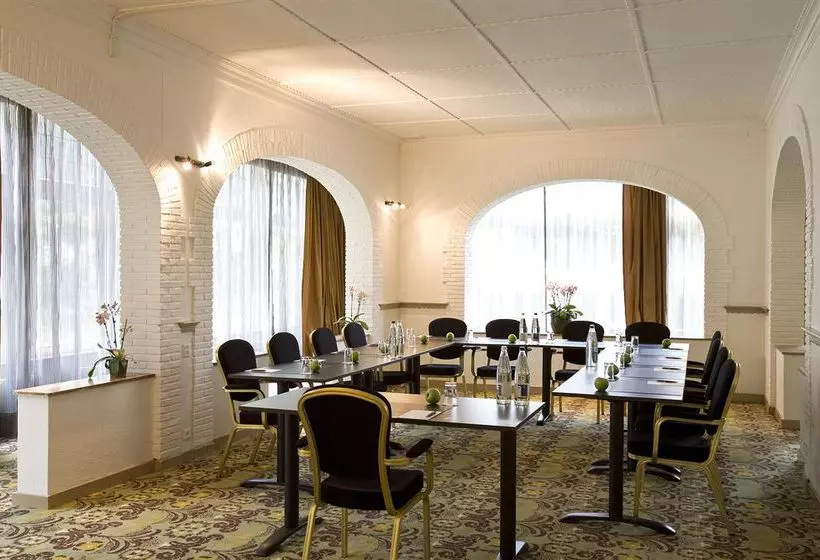 Sandton Hotel De Roskam