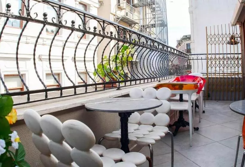 Stay Inn Taksim Hostel