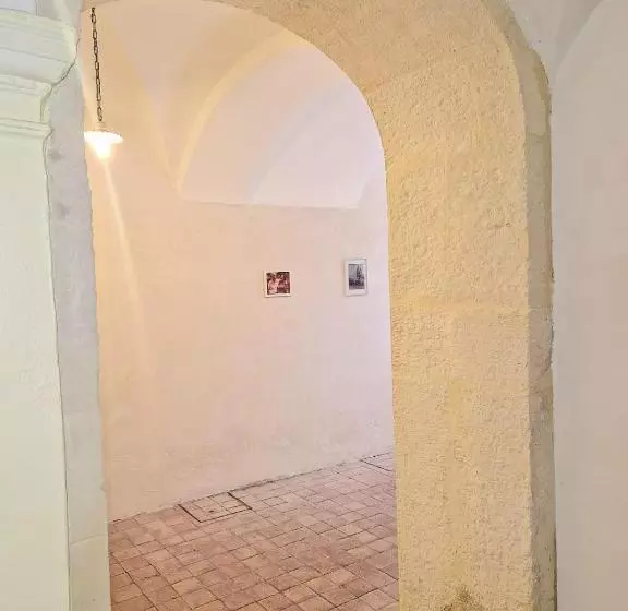 تختخواب و صبحانه Antica Dimora Barocca