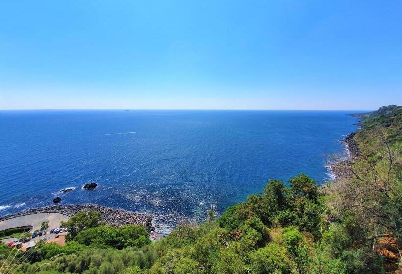 تختخواب و صبحانه Antica Dimora Barocca