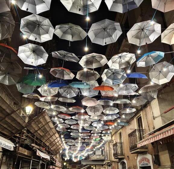 تختخواب و صبحانه Antica Dimora Barocca