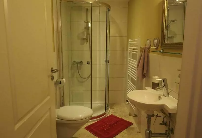 ベッドアンドブレックファースト Bnb Lafleur