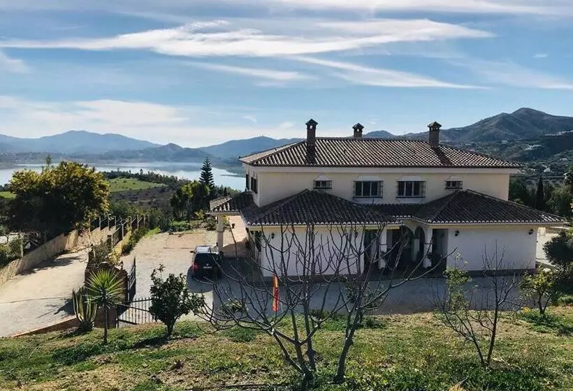 ベッドアンドブレックファースト Casa Nuestro Sueño