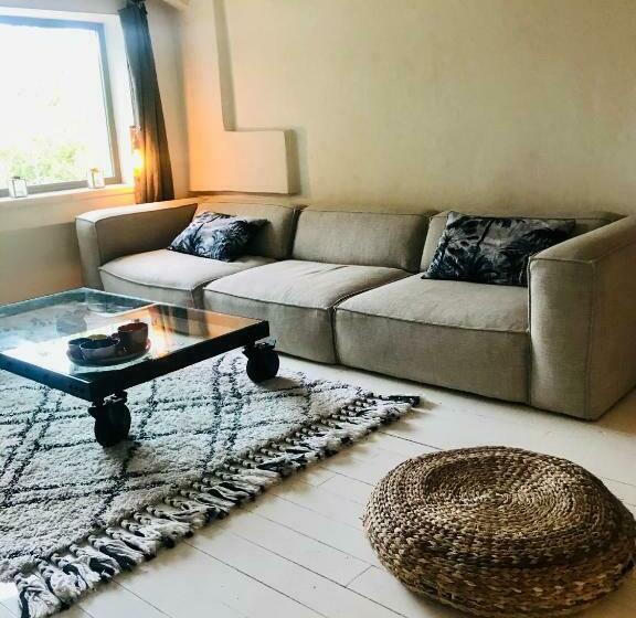 Bed and Breakfast Mas Des Alpilles