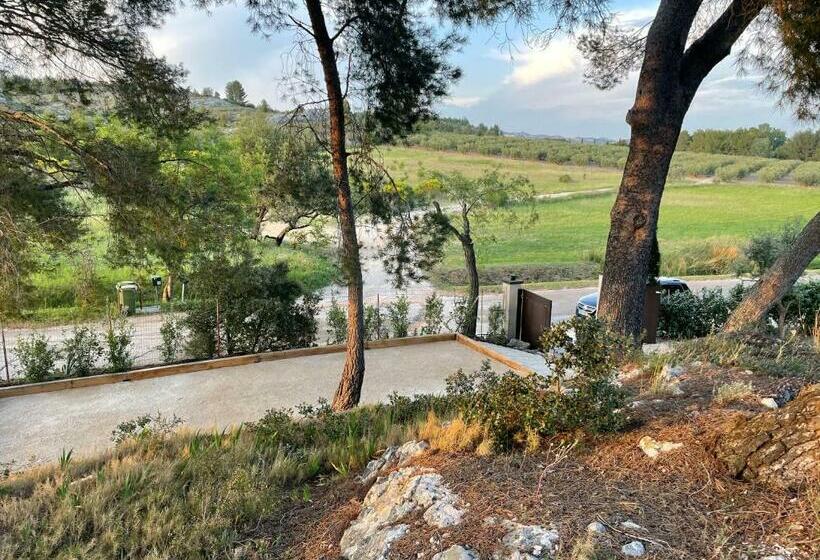 Bed and Breakfast Mas Des Alpilles