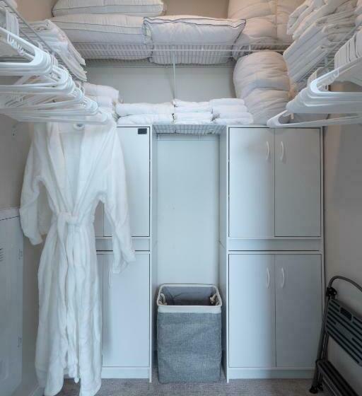 Luxury Furnished Apartments By Hyatus Downtown At Yale