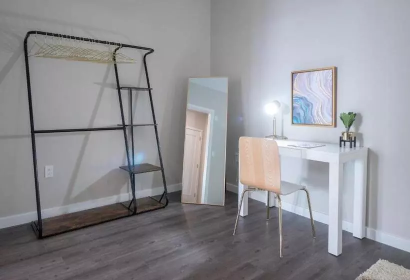 Luxury Furnished Apartments By Hyatus Downtown At Yale