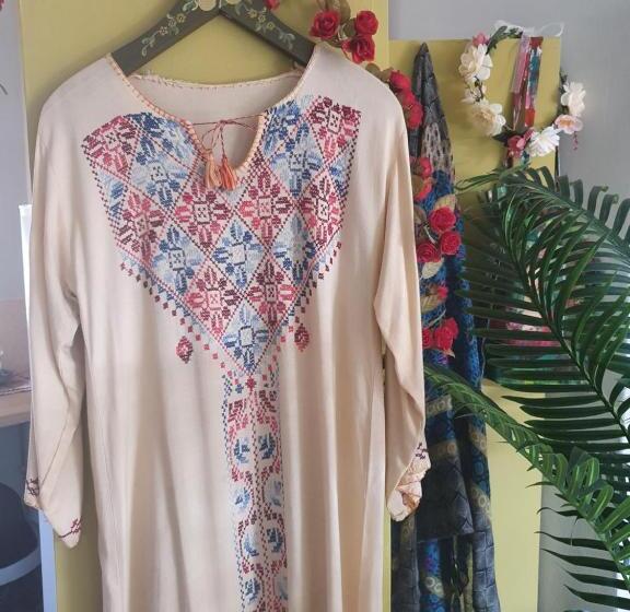 פנסיון B S At Strauss