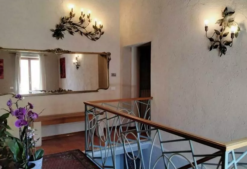 ペンション Casa Le Franche