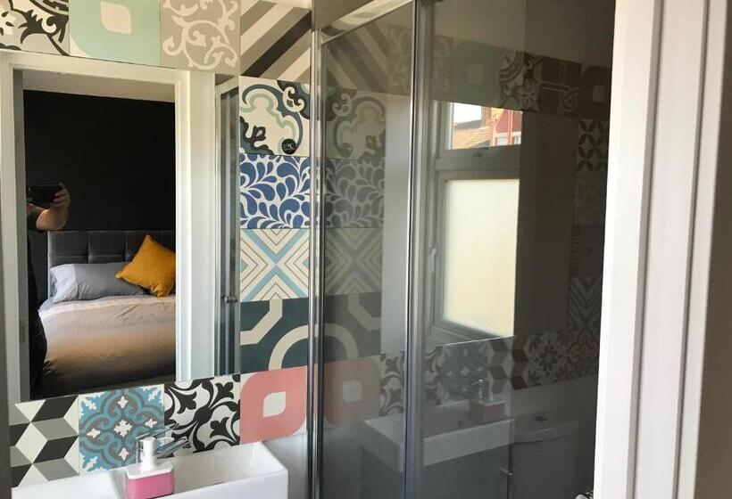 پانسیون Cozy Rooms