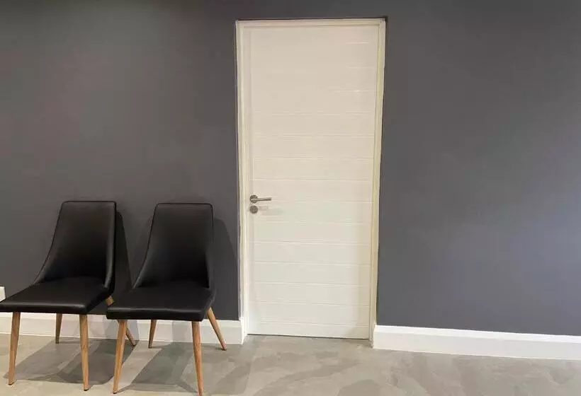 Majatalo The Door Rsa Fifty Four