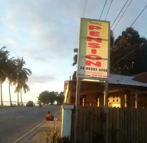 Retkeilymaja Dapitan Travellers Inn