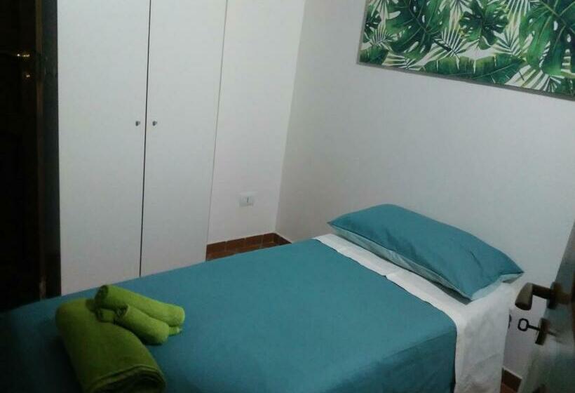 B&b Piazza San Benedetto