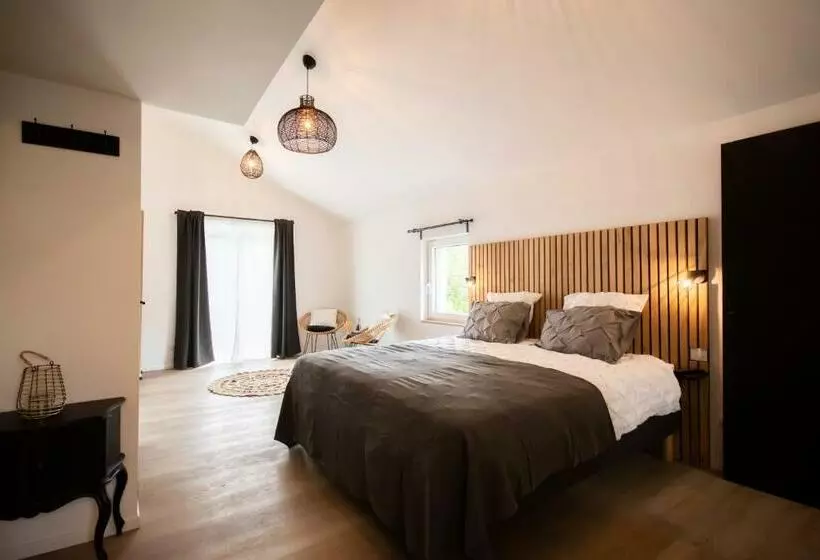 Aamiaismajoitus (B&B) Au Calme De Hosdent