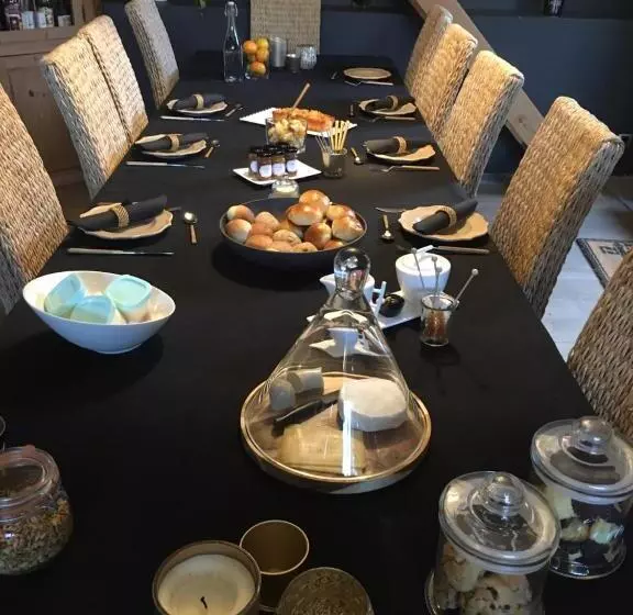 Aamiaismajoitus (B&B) Au Calme De Hosdent