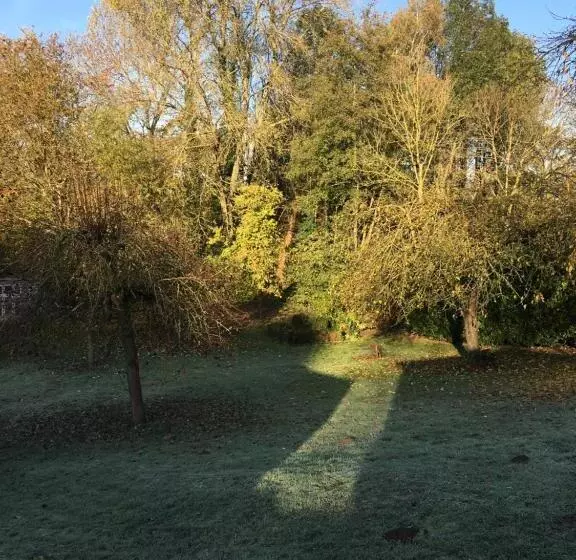 Aamiaismajoitus (B&B) Au Calme De Hosdent