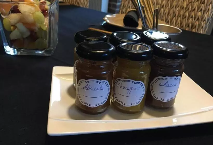 Aamiaismajoitus (B&B) Au Calme De Hosdent