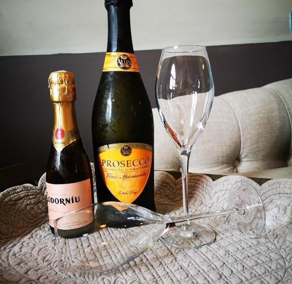 ベッドアンドブレックファースト Casa Leone Near Bruges With Jacuzzi & Parking