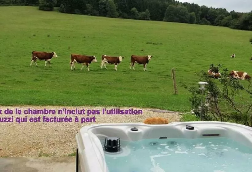 Aamiaismajoitus (B&B) La Ferme Du Bonheur