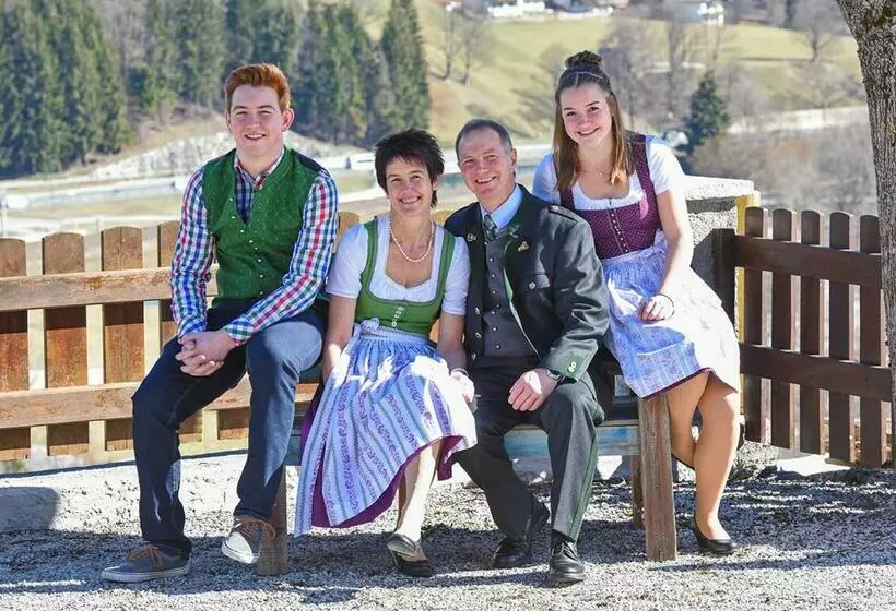 تختخواب و صبحانه Mittergruberhof