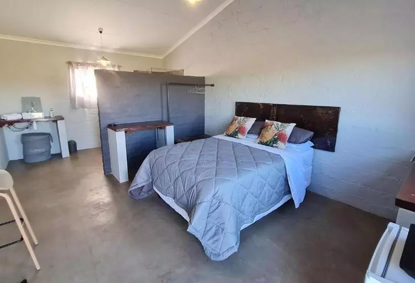 Majatalo Carlton Heights Guesthouse