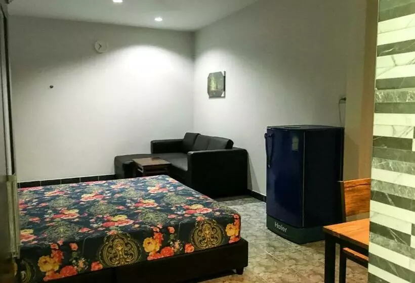 Majatalo H&q Bangtao Kitchen Studio