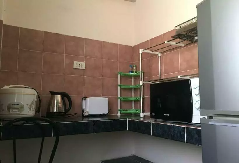 Majatalo H&q Bangtao Kitchen Studio