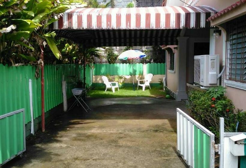 펜션 H&q Bangtao Kitchen Studio