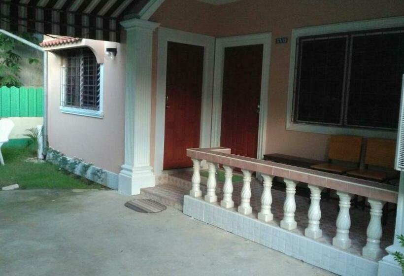 펜션 H&q Bangtao Kitchen Studio