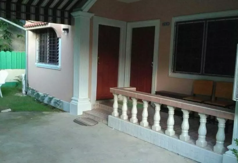 Majatalo H&q Bangtao Kitchen Studio