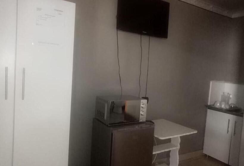 بنسيون Lisokhanya Guesthouse