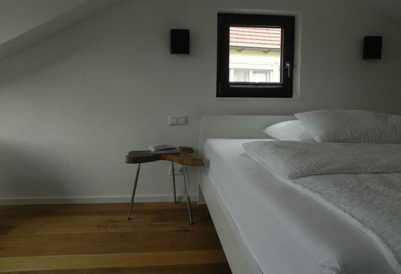 פנסיון Milchhaus Zimmer   Tiny House