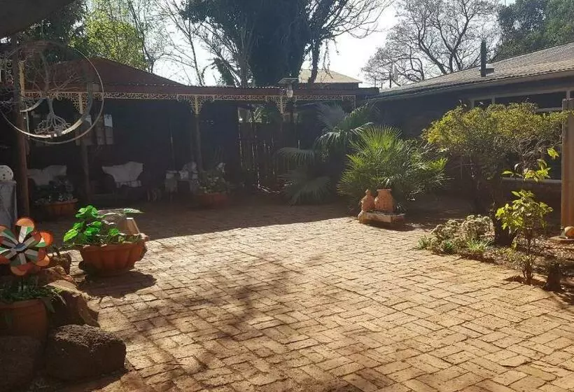 ペンション Wooden Creek Estate