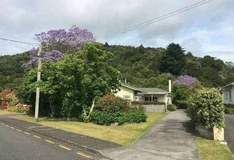 School Lane B&b Wr