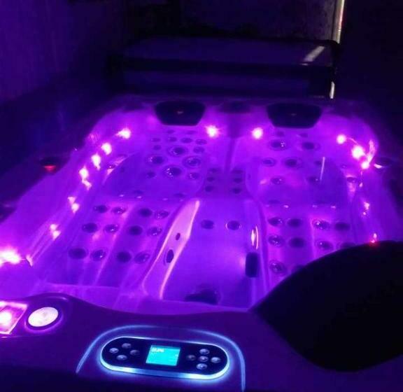 ベッドアンドブレックファースト Au Gué Du Bois