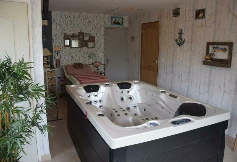 ベッドアンドブレックファースト Au Gué Du Bois