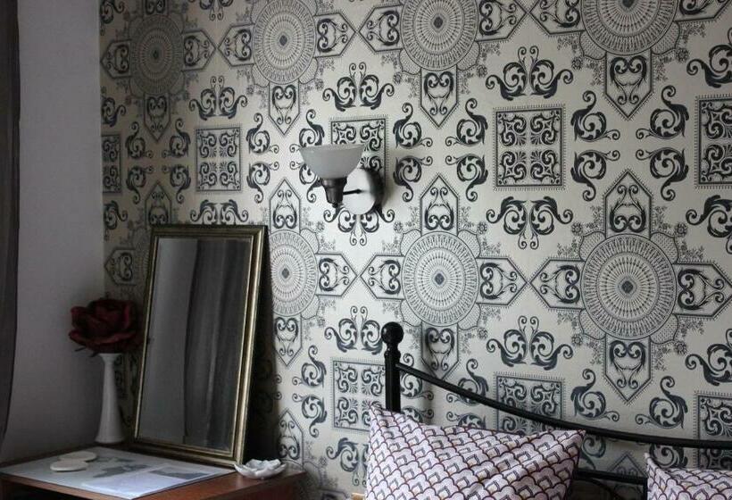 住宿加早餐  Chantonnay 2 Chambres Privées Pour 4 Personnes