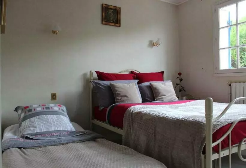 ベッドアンドブレックファースト Chantonnay 2 Chambres Privées Pour 4 Personnes