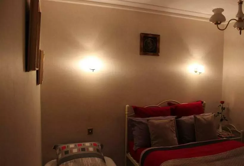 ベッドアンドブレックファースト Chantonnay 2 Chambres Privées Pour 4 Personnes