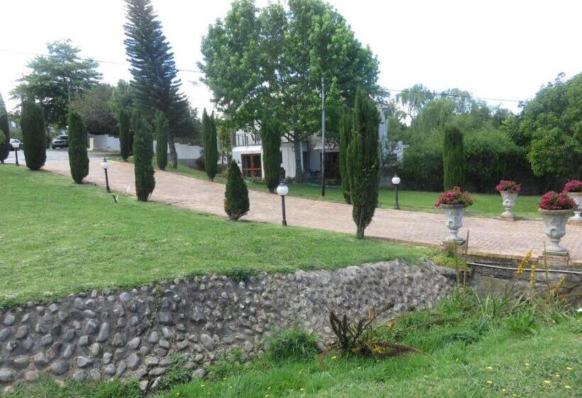 تختخواب و صبحانه Cul De Sac Accommodation